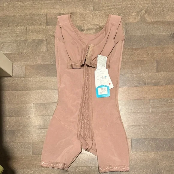 Blush Shapewear Bodysuit - Picture 1 of 4